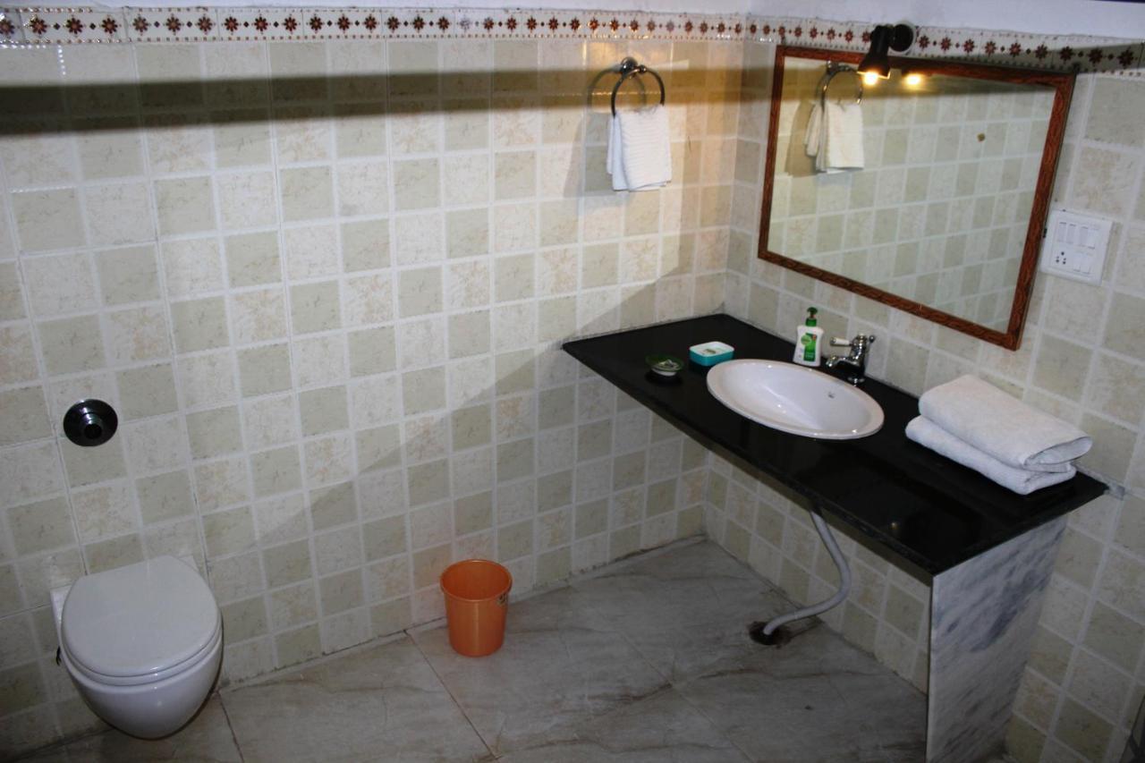 Apartamento Royal Farm Bharatpur Exterior foto